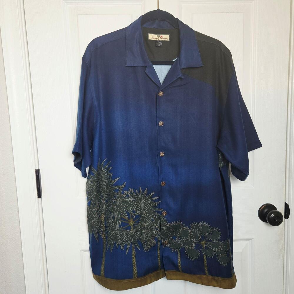 Tommy Bahama Shirt Mens Medium Blue Palm Tree Silk Camp Hawaiian Short Sleeve